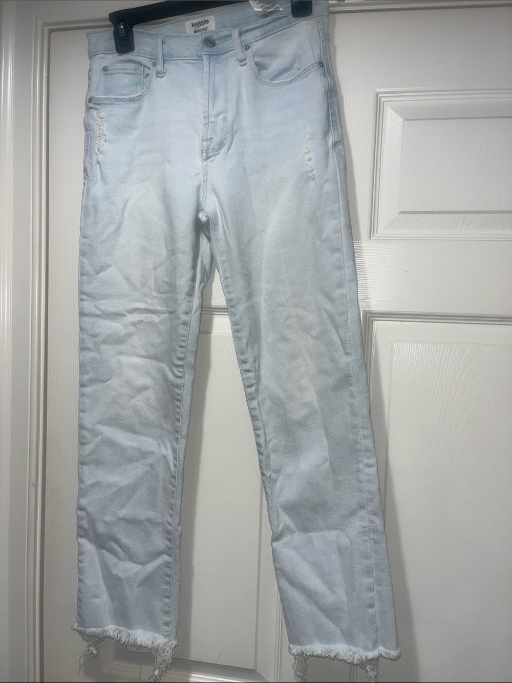 Kensie Light Wash Cropped Ankle Jeans - Pale Blue